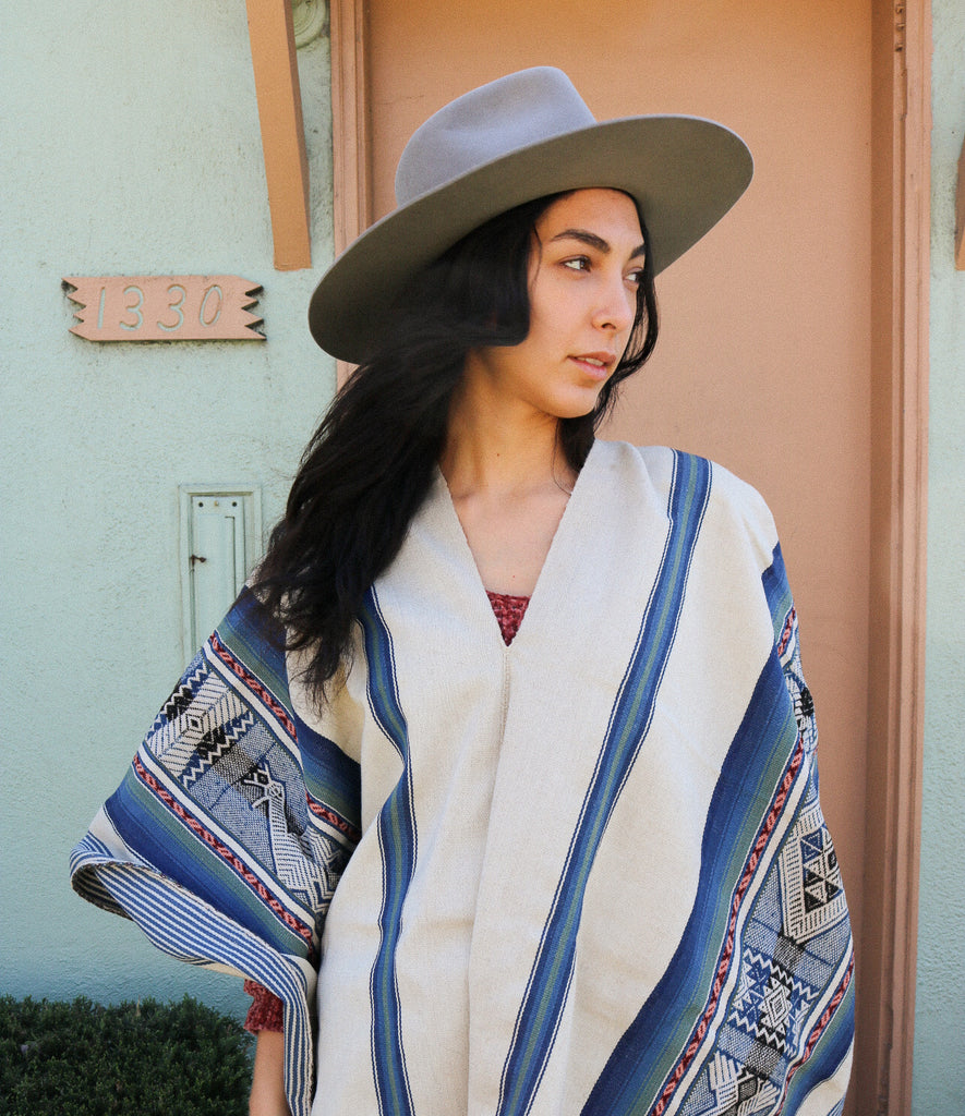 Poncho #1 - Doña Alicia